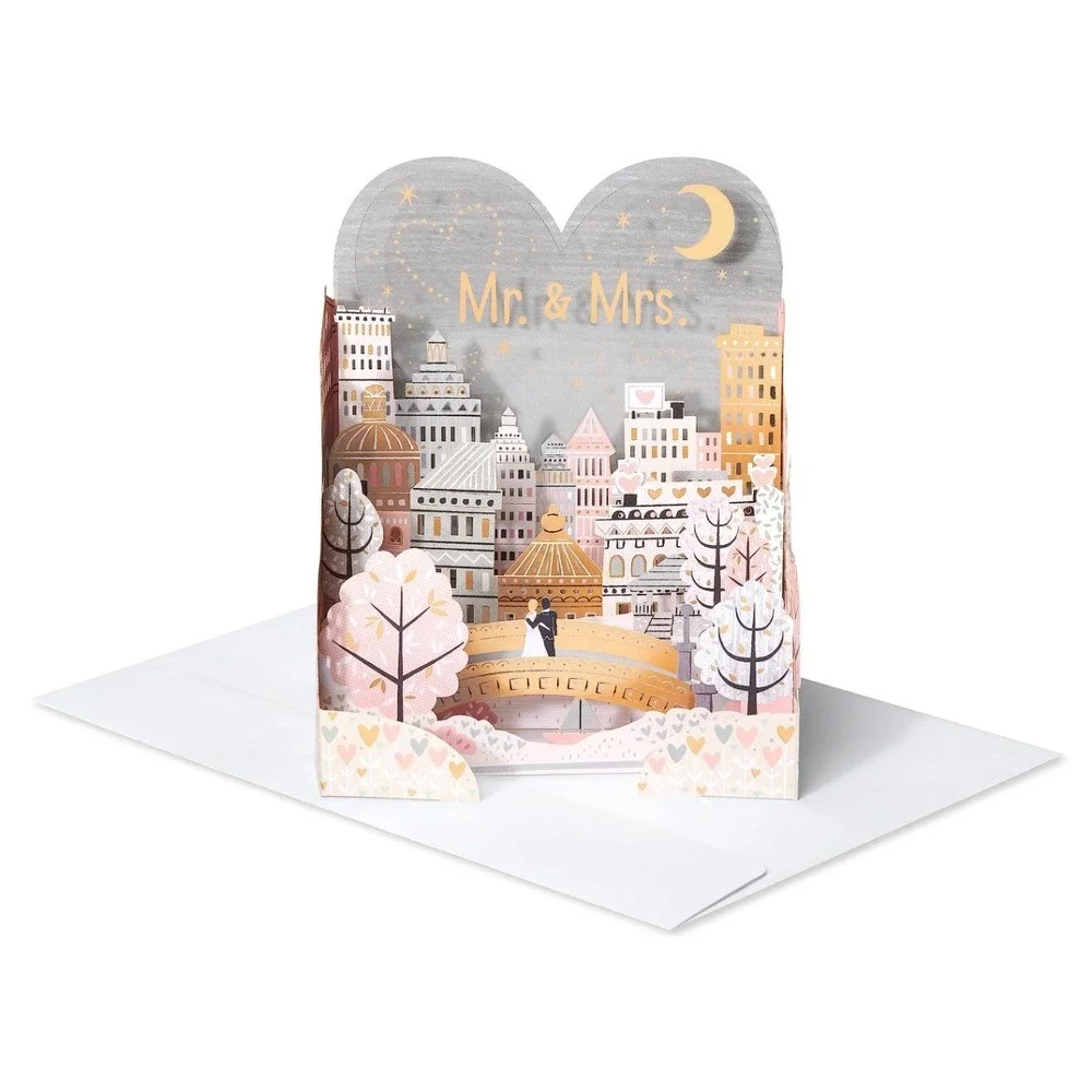 Pop-Up Wedding Card Mr. & Mrs. City Skyline 3D Wedding Table Decor